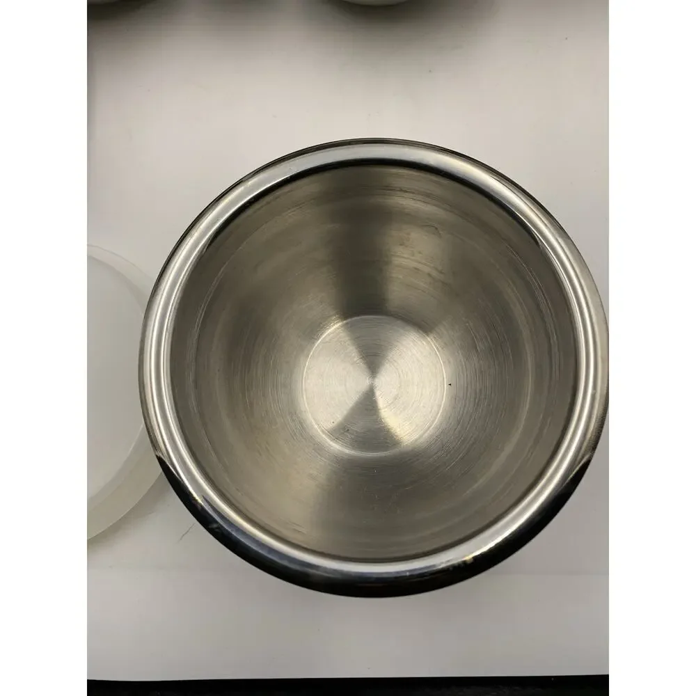 Set of 8 Stainless Steel professional grade Prep Bowls with Lids,